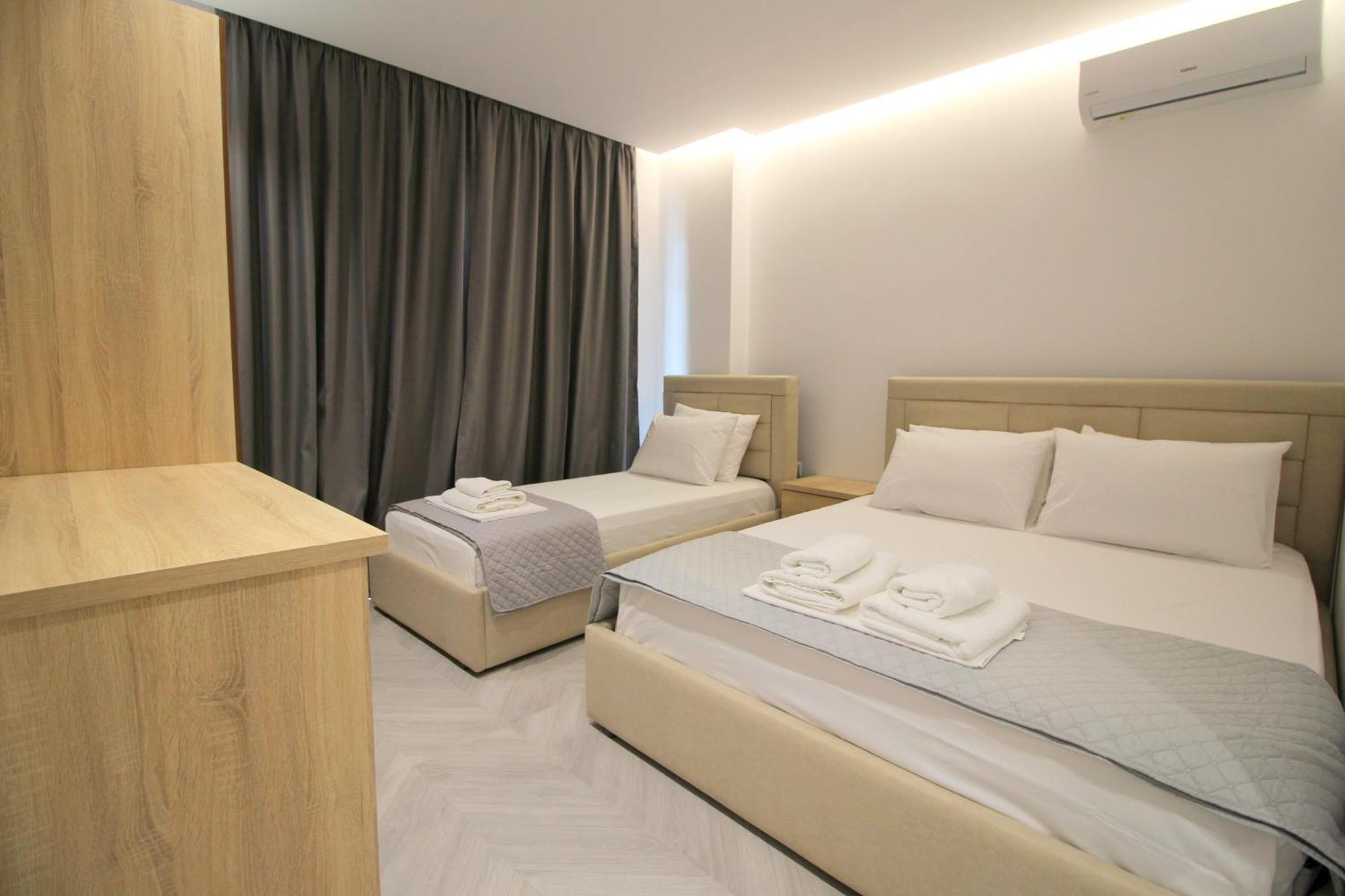 Noa Boutique Hotel Ksamil Rom bilde